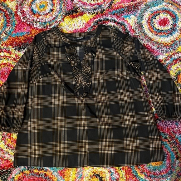 BloomChic Black and Gold plaid blouse, size 18-20 - Picture 4 of 4
